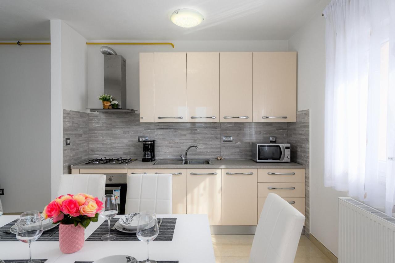 Stancija Amoroso Porec Apartments Zewnętrze zdjęcie