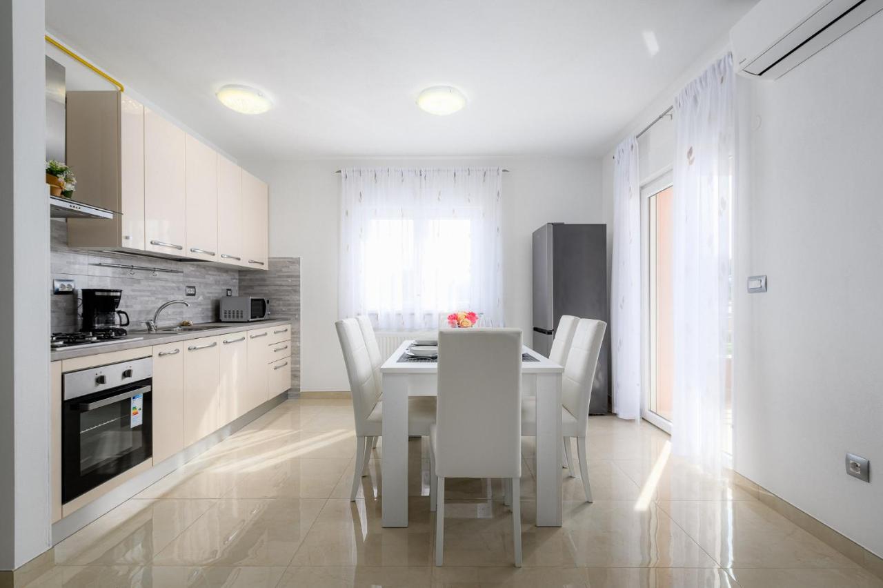 Stancija Amoroso Porec Apartments Zewnętrze zdjęcie