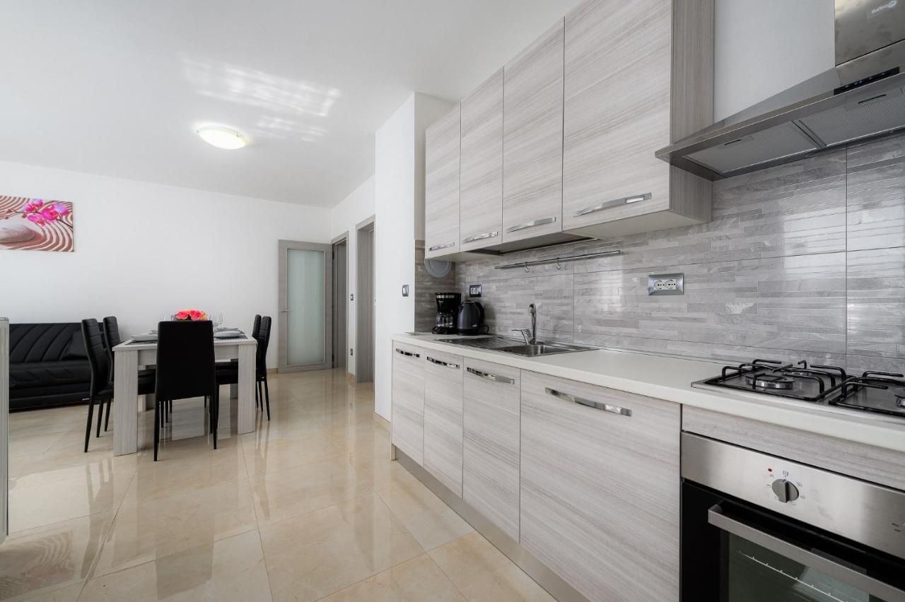 Stancija Amoroso Porec Apartments Zewnętrze zdjęcie
