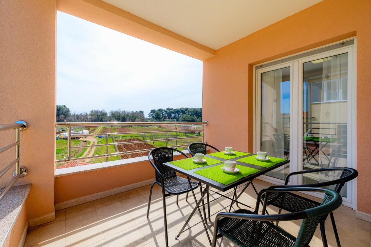 Stancija Amoroso Porec Apartments Zewnętrze zdjęcie