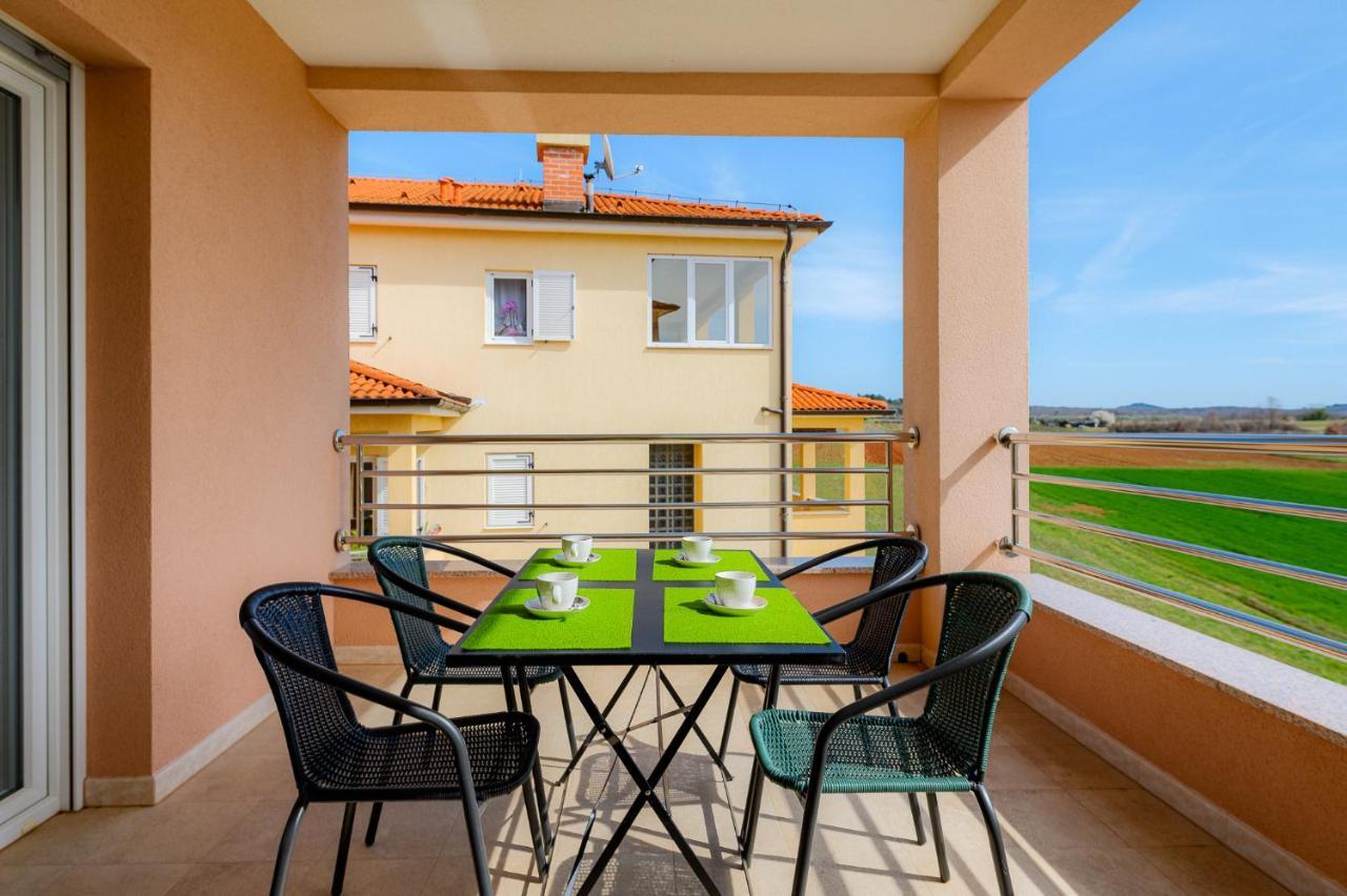 Stancija Amoroso Porec Apartments Zewnętrze zdjęcie