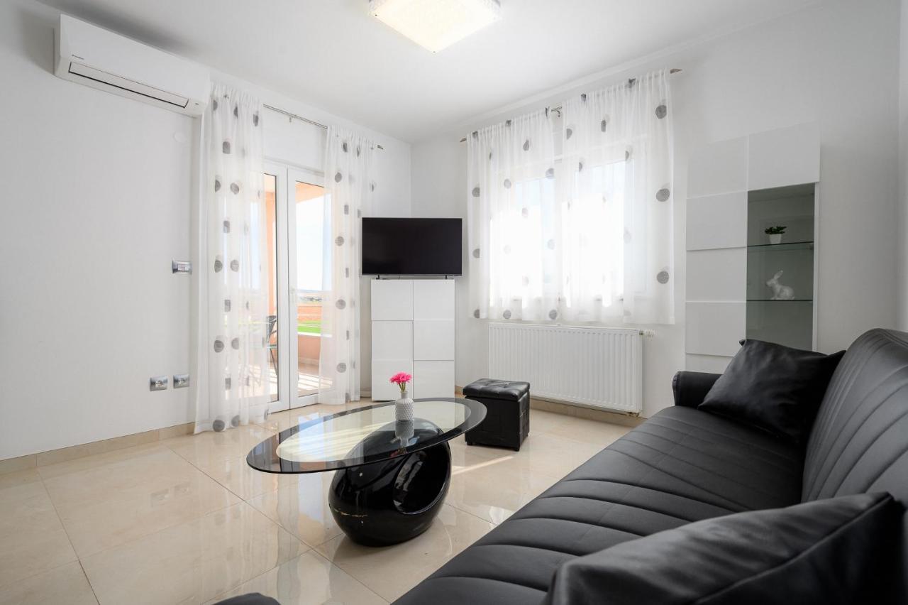 Stancija Amoroso Porec Apartments Zewnętrze zdjęcie